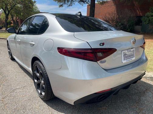 2019 Alfa Romeo Giulia Ti Sport