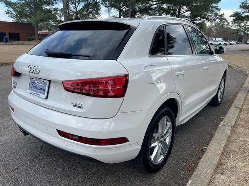 2016 Audi Q3 2.0T Premium Plus
