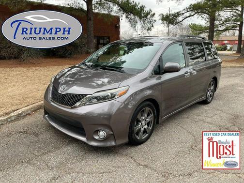 2017 Toyota Sienna SE