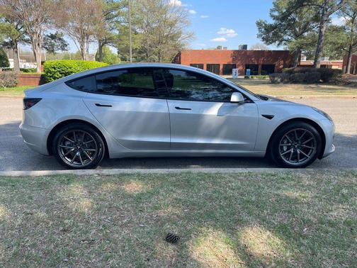 2018 Tesla Model 3 Mid Range