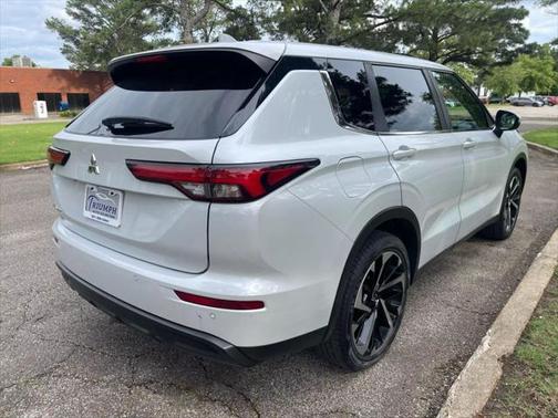 2022 Mitsubishi Outlander ES 2.5 2WD