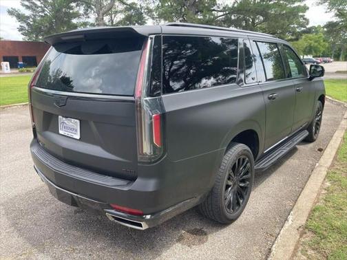 2023 Cadillac Escalade ESV Sport