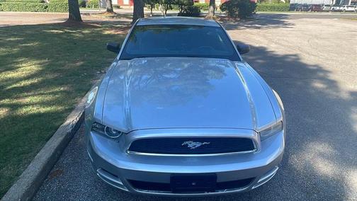 2013 Ford Mustang V6