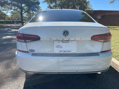 2021 Volkswagen Passat 2.0T SE