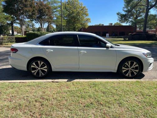 2021 Volkswagen Passat 2.0T SE