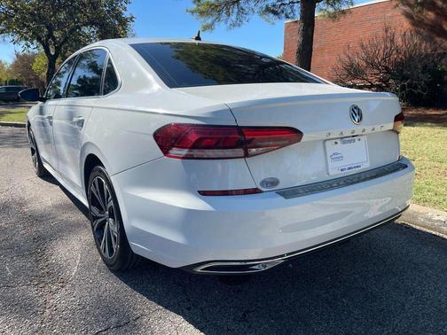 2021 Volkswagen Passat 2.0T SE