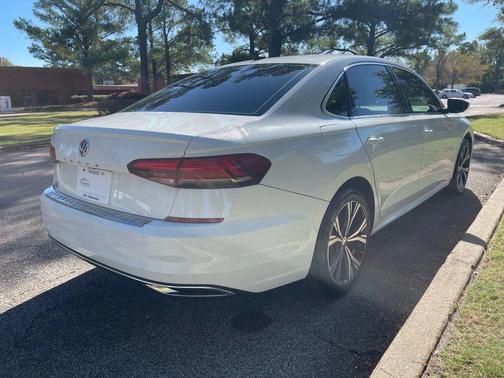 2021 Volkswagen Passat 2.0T SE