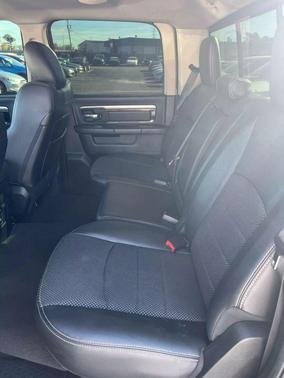 2017 RAM 1500 Night Crew Cab 4x4 5'7' Box