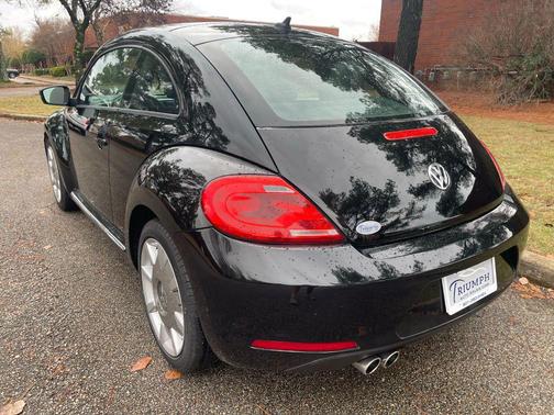 2015 Volkswagen Beetle Auto 1.8T w/Sun/Sound/Nav