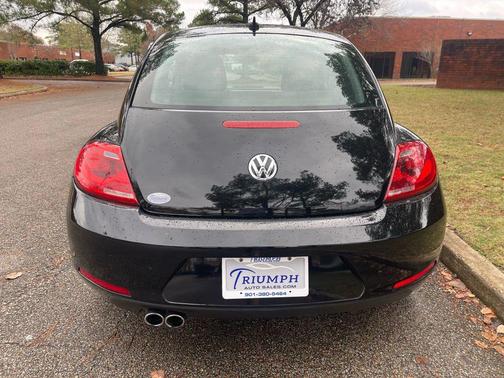 2015 Volkswagen Beetle Auto 1.8T w/Sun/Sound/Nav