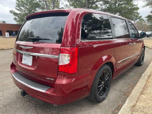 2014 Chrysler Town & Country Limited