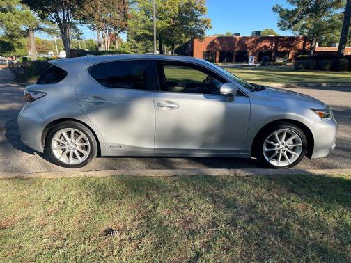 2013 Lexus CT 200h CT 200h Hatchback 4D