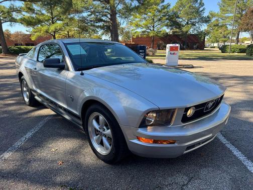 2009 Ford Mustang Base