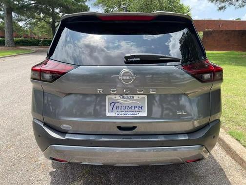 2022 Nissan Rogue SL