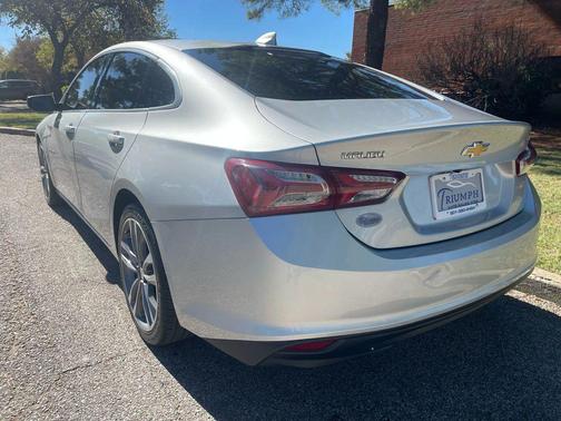 2021 Chevrolet Malibu FWD LT