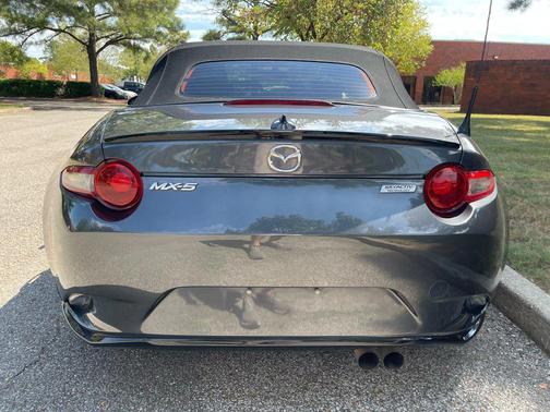 2016 Mazda MX-5 Miata Club