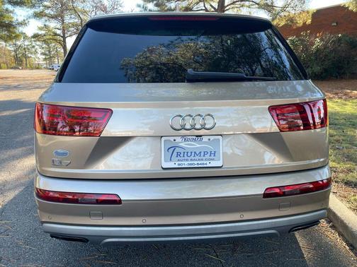 2019 Audi Q7 45 Premium Plus