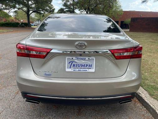 2017 Toyota Avalon Touring