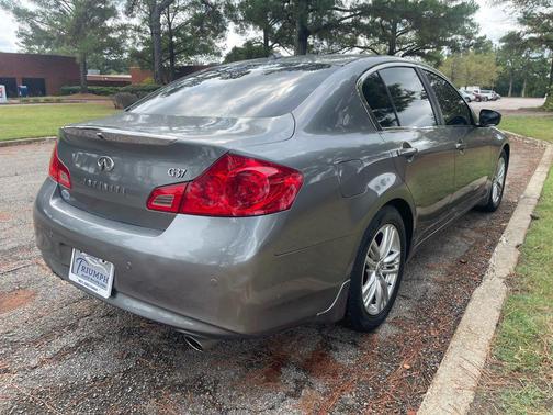 2013 INFINITI G37 Journey