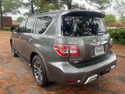 2017 Nissan Armada SL