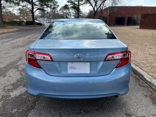 2012 Toyota Camry LE