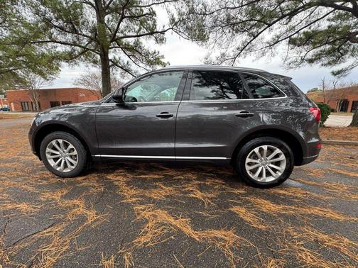 2016 Audi Q5 2.0T Premium Plus