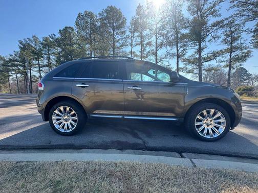 2011 Lincoln MKX Base