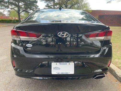 Phantom Black 2019 Hyundai SONATA SE