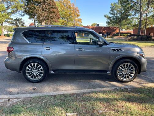 2015 INFINITI QX80 Base