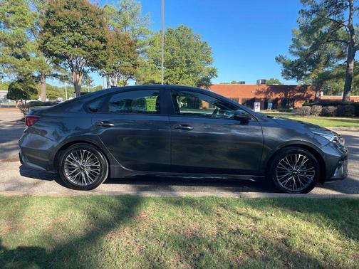 2024 Kia Forte GT-Line