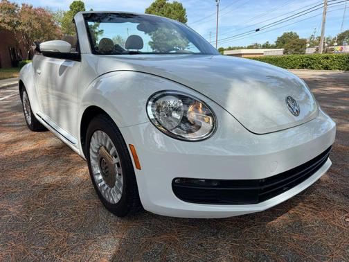 2016 Volkswagen Beetle 1.8T S