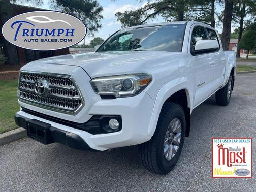 Super White 2016 Toyota Tacoma SR5
