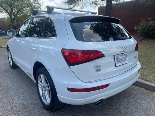 2017 Audi Q5 2.0T Premium Plus