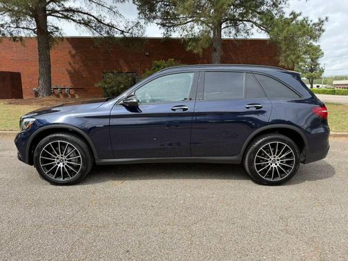 Blue 2019 Mercedes-Benz GLC 350e 4MATIC