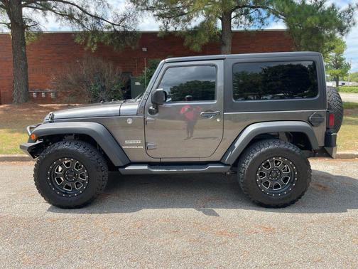 2017 Jeep Wrangler Sport