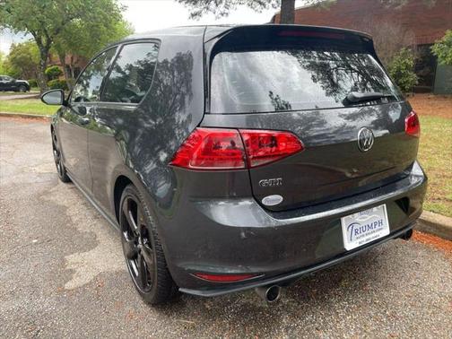 2015 Volkswagen Golf GTI 2.0T SE 2-Door