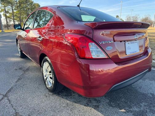 2019 Nissan Versa 1.6 SV