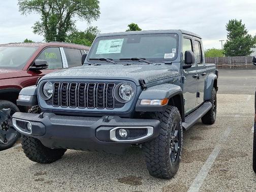 2025 Jeep Gladiator Sport