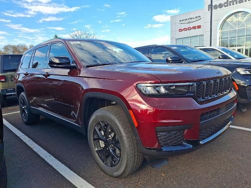 2025 Jeep Grand Cherokee L Laredo