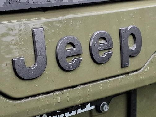 41 PAINT 2026 Jeep Cherokee LAREDO/LIMITED