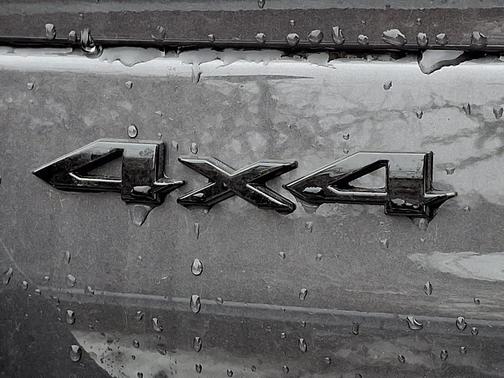 Metallic 2026 Jeep Grand Cherokee Altitude 4x4