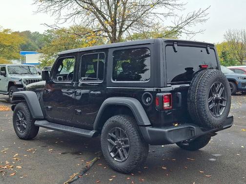 Black Clearcoat 2027 Jeep Wrangler Sport