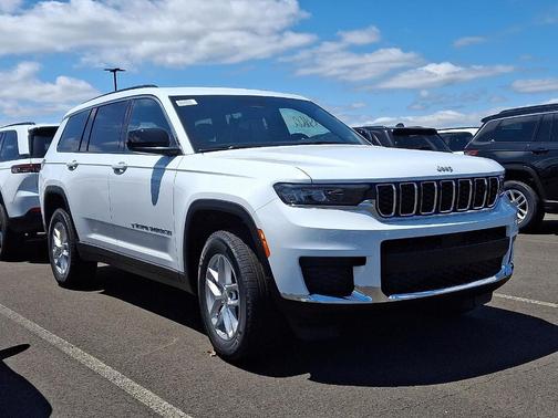 2025 Jeep Grand Cherokee L Laredo