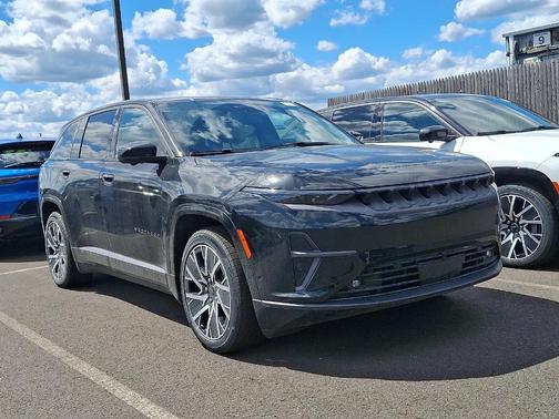 2025 Jeep Wagoneer S Limited