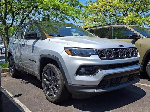 Silver Zynith 2026 Jeep Compass Limited Altitude