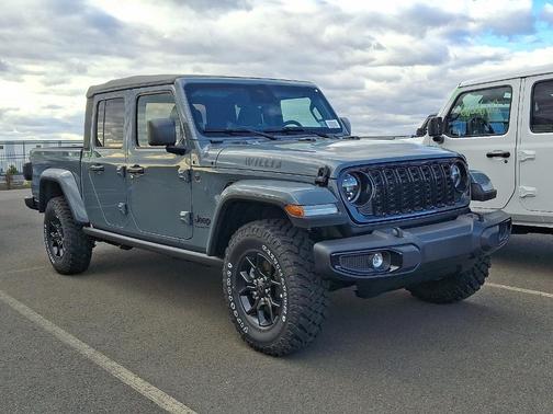 2026 Jeep Gladiator Sport