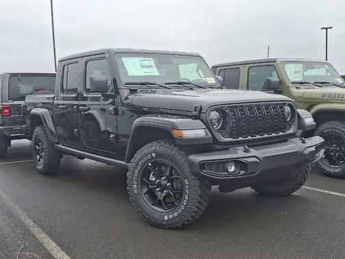 2025 Jeep Gladiator Sport