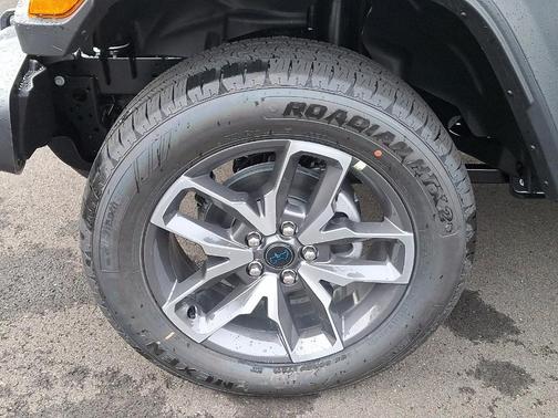 2025 Jeep Wrangler 4xe Sport