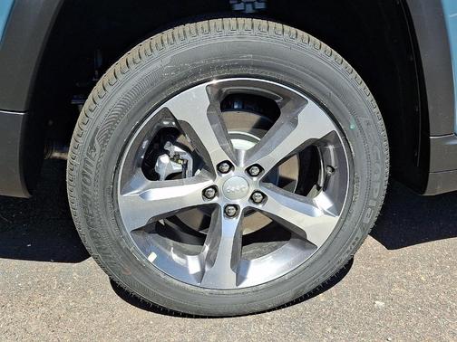 Steel Blue 2026 Jeep Grand Cherokee L Limited 4x4