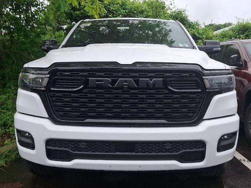 Bright White Clearcoat 2026 RAM 1500 Big Horn/Lone Star